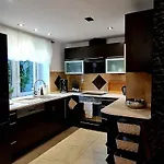 Villa Forest & *